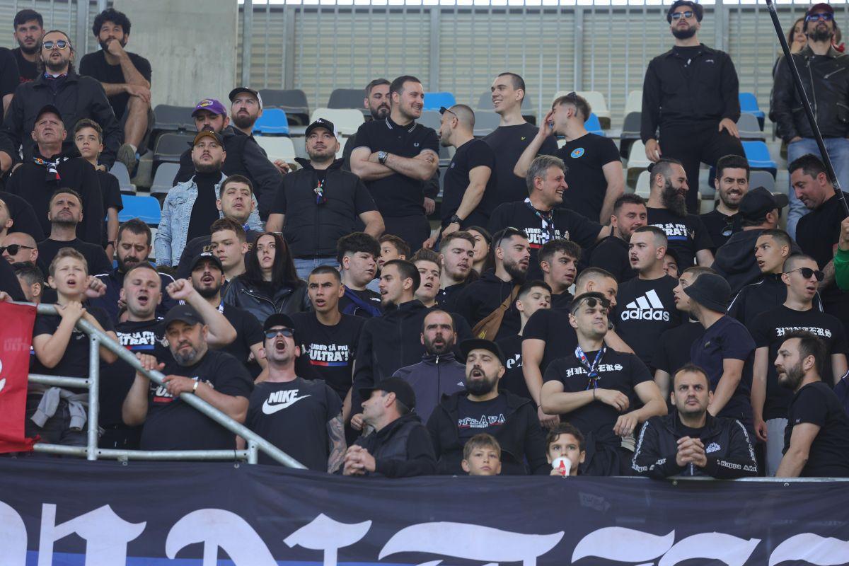 „Aici e Steaua!” » 3 detalii din Ghencea, de la Steaua - CSM Reșița: ce făcea Victor Pițurcă în lojă și cum arată la 69 de ani + mesajele ostile ale ultrașilor