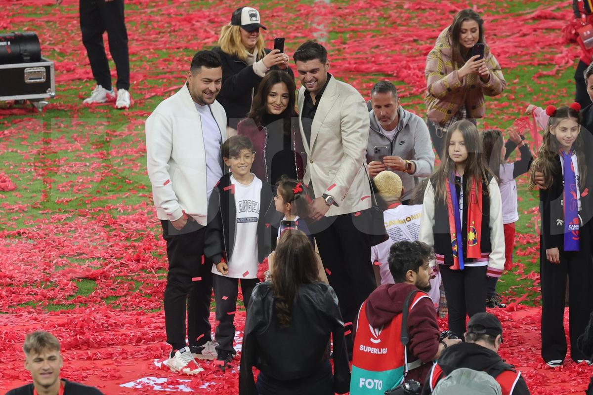 A venit patroana! Cum a apărut Teodora Becali la petrecerea campioanei FCSB