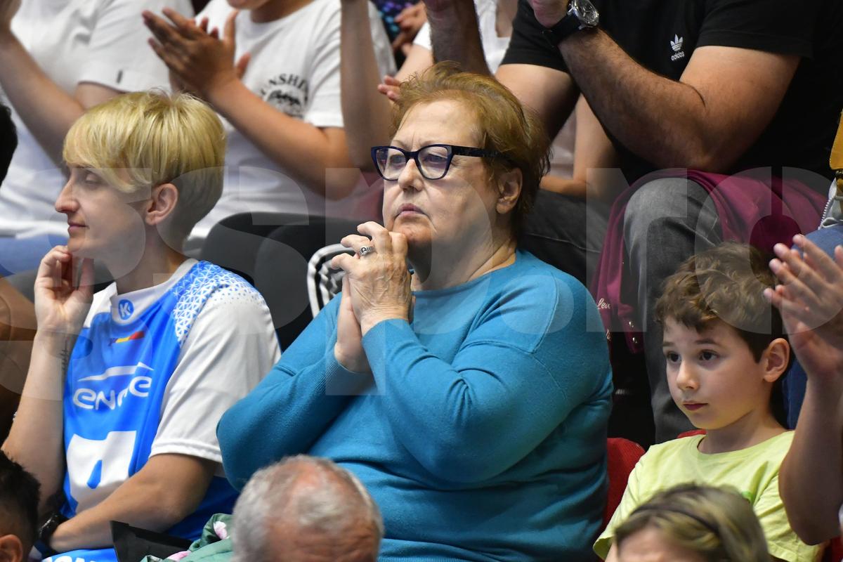 „Asta spune multe despre ce am însemnat eu în handbal” » Cristina Neagu, după ultimul meci din carieră: „Sună ciudat în momentul ăsta”