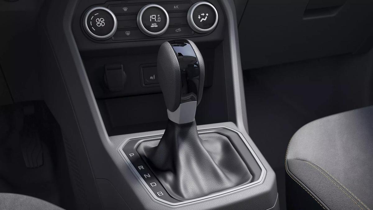 Noua mașină Dacia a fost „prezentată”: imaginile au scăpat pe net » Va fi mai ieftină decât rivalele Kia și Suzuki
