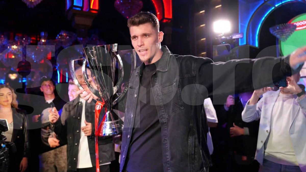 FCSB s-a mutat în club » Petrecere dezlănțuită a campionilor: imagini senzaționale cu MM, Chiricheș, Pintilii și Elias