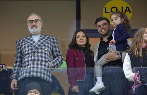 A venit patroana! Cum a apărut Teodora Becali la petrecerea campioanei FCSB