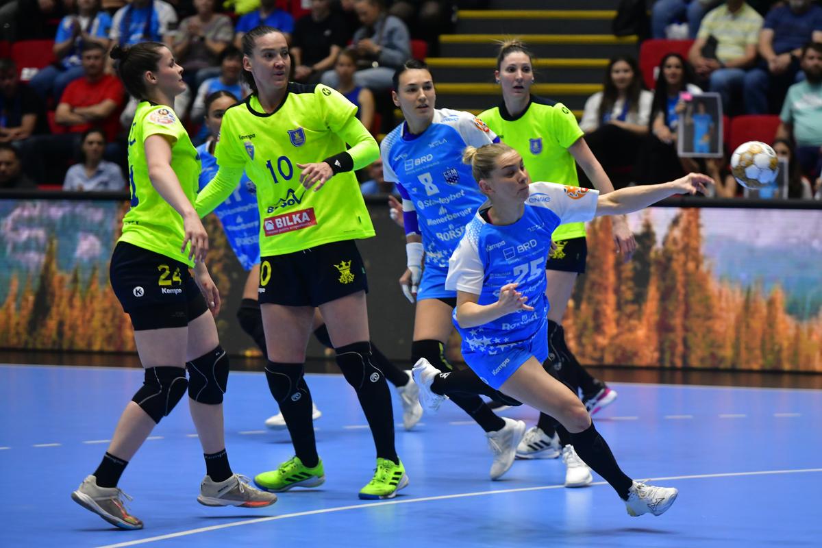 CSM București - Corona Brașov // foto: Cristi Preda (GSP)