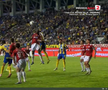 Aproape de o tragedie în Petrolul - Oțelul // Captură FOTO Prima Sport 2