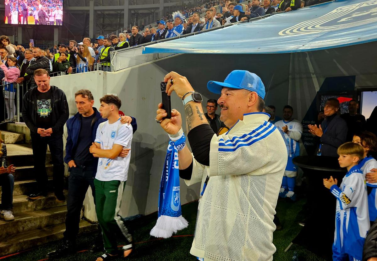 Mihai Rotaru în mijlocul euforiei titlului: cu ce vedetă TV a celebrat momentul și cine i-a înmânat medalia de campion