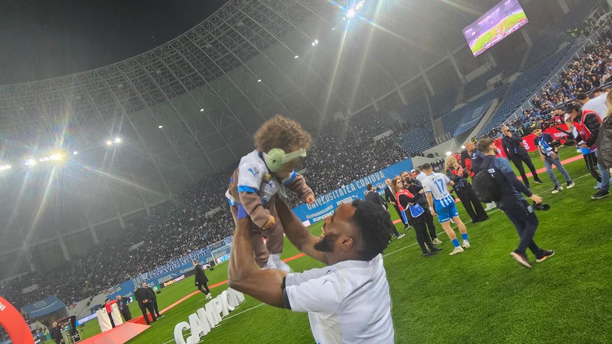 Bucuria din spatele bucuriei la Craiova, după câștigarea titlului! Ce s-a întâmplat în culise, dincolo de camerele TV