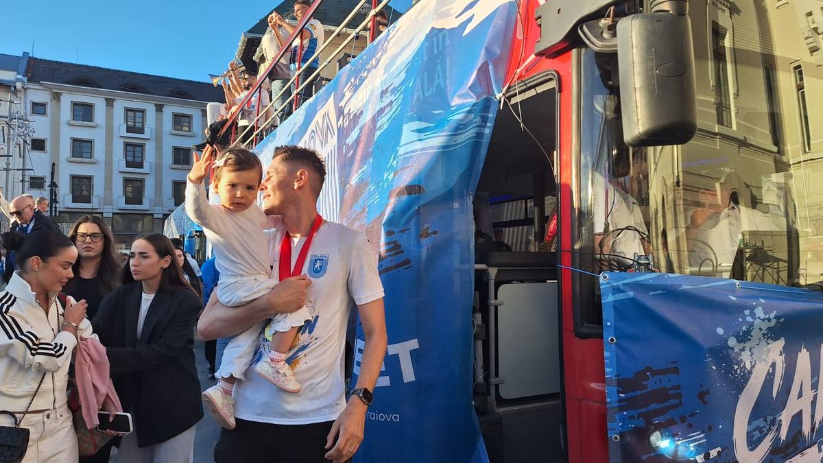 Sorin Cârțu și-a încordat mușchii în fața rivalelor: „Asta le transmit acum” + „Am idei de transferuri”