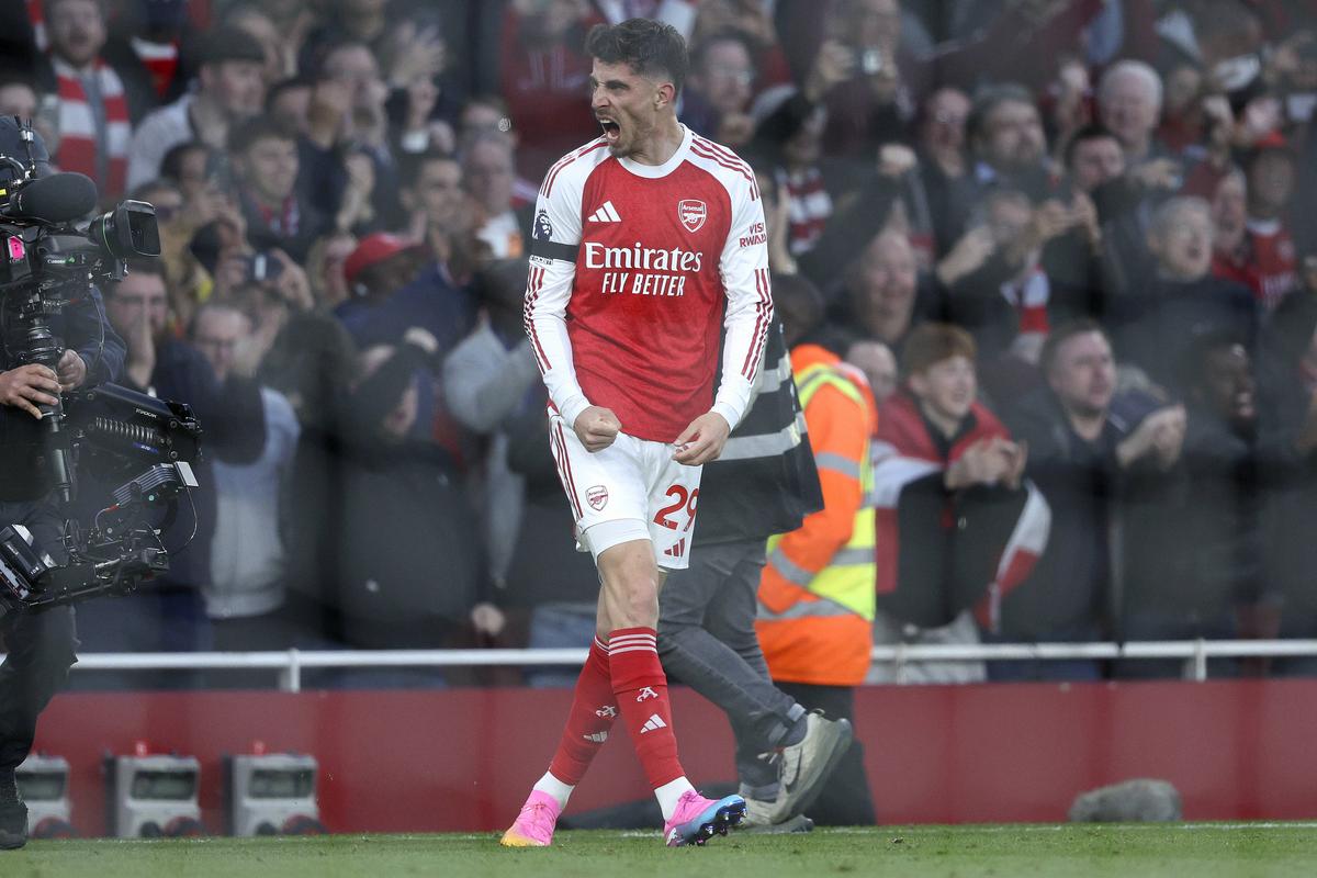 „Tunarii”, aproape de istorie: Arsenal câștigă la limită cu Burnley și poate fi campioană mâine!