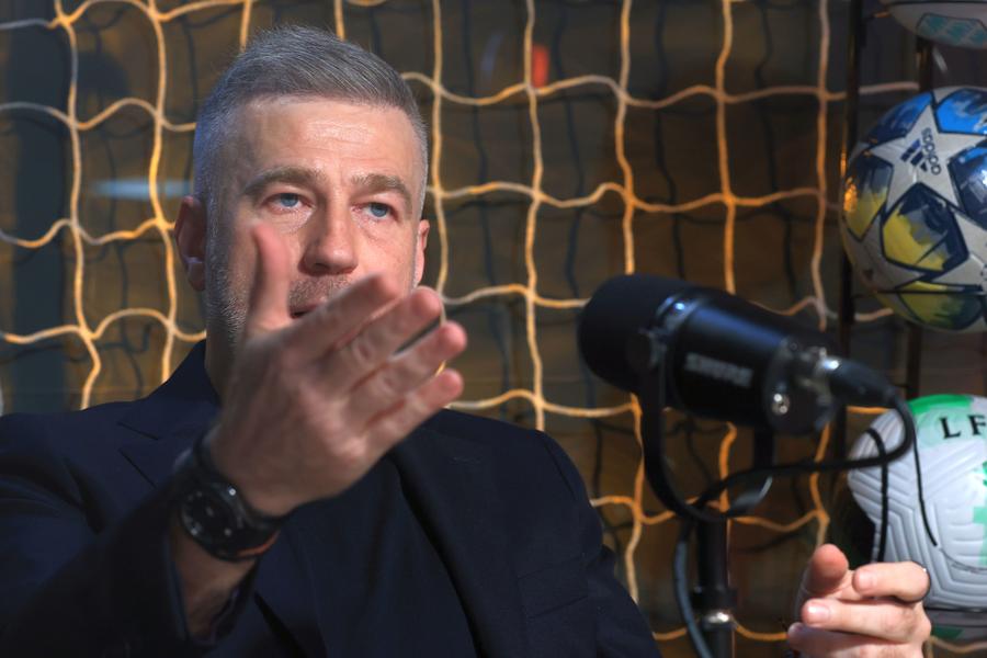 Edi Iordănescu, la podcastul GSP „2 la 1” „Toată lumea îl vrea, dar Iordănescu nu vrea pe nimeni!” » Decizia care i-a lăsat mască pe polonezi