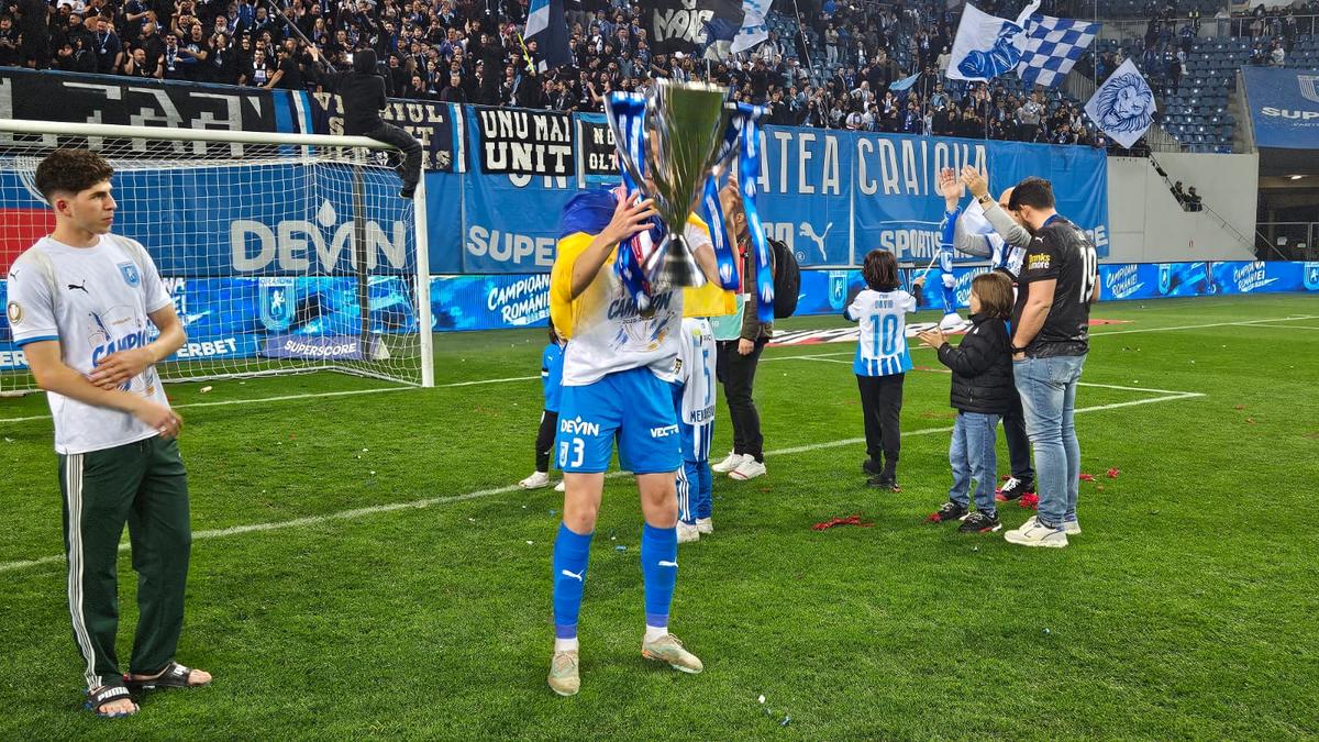 Bucuria din spatele bucuriei la Craiova, după câștigarea titlului! Ce s-a întâmplat în culise, dincolo de camerele TV