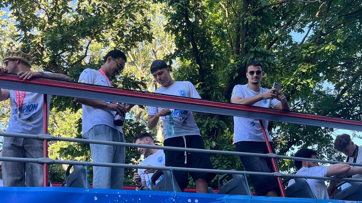 Piața „Mihai Viteazul” din Craiova, pregătită pentru sărbătoarea de titlu