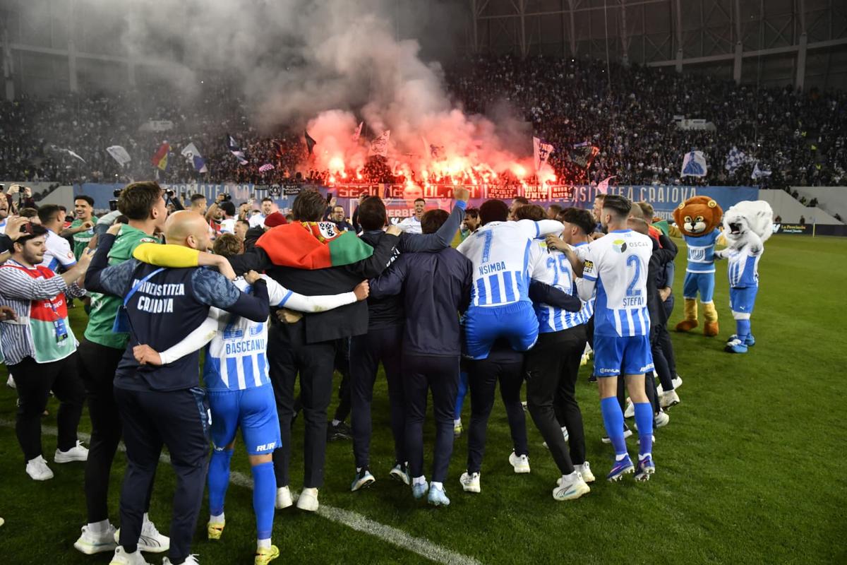 Universitatea Craiova - petrecere titlu, foto: Cristi Preda / GSP (partea 1)