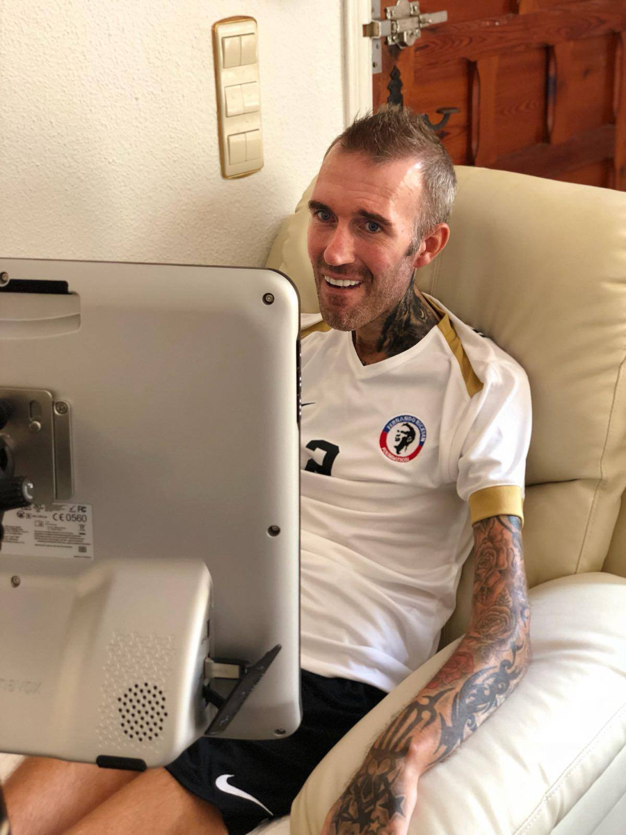 Fernando Ricksen Fotbalistul bolnav de scleroză laterală amiotrofică lua cocaină și se îmbăta! Dezvăluiri șocante ale fostei soții: „I-am spus că îl părăsesc”