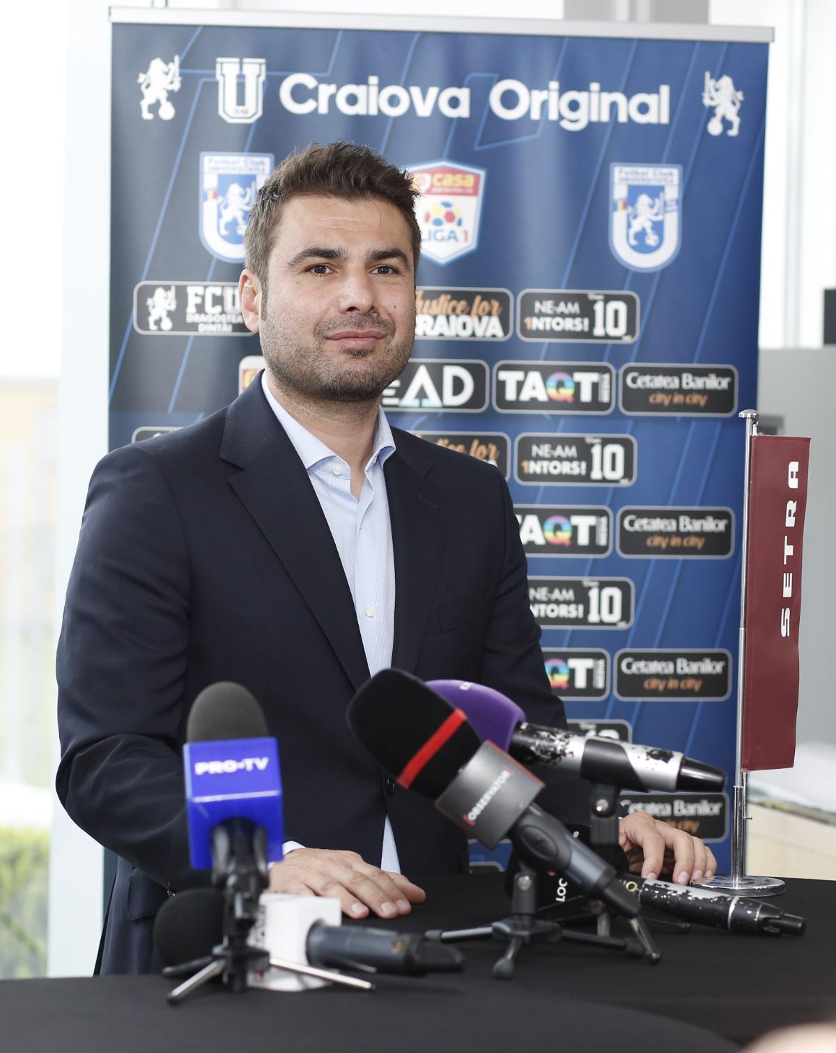 FCU Craiova 1948 și-a prezentat autocarul de peste 500.000 de euro: „E ca un Maybach!” + au transferat un ghanez