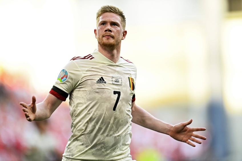 Kevin de Bruyne (29 de ani) a jucat cu jumătate de față amorțită în meciul Belgia - Danemarca, scor 2-1, de la Euro 2020.