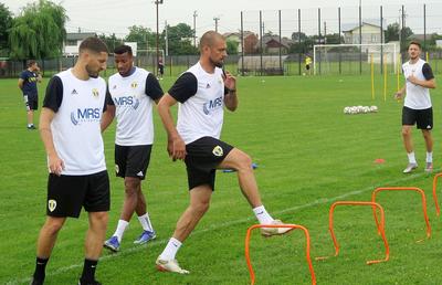 Liga 1 se întărește, Craiova doarme » Ce transferuri s-au făcut în Liga 1 + Situație stranie la CSU și FCU