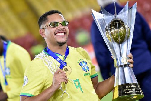 Vitor Roque // FOTO: Imago