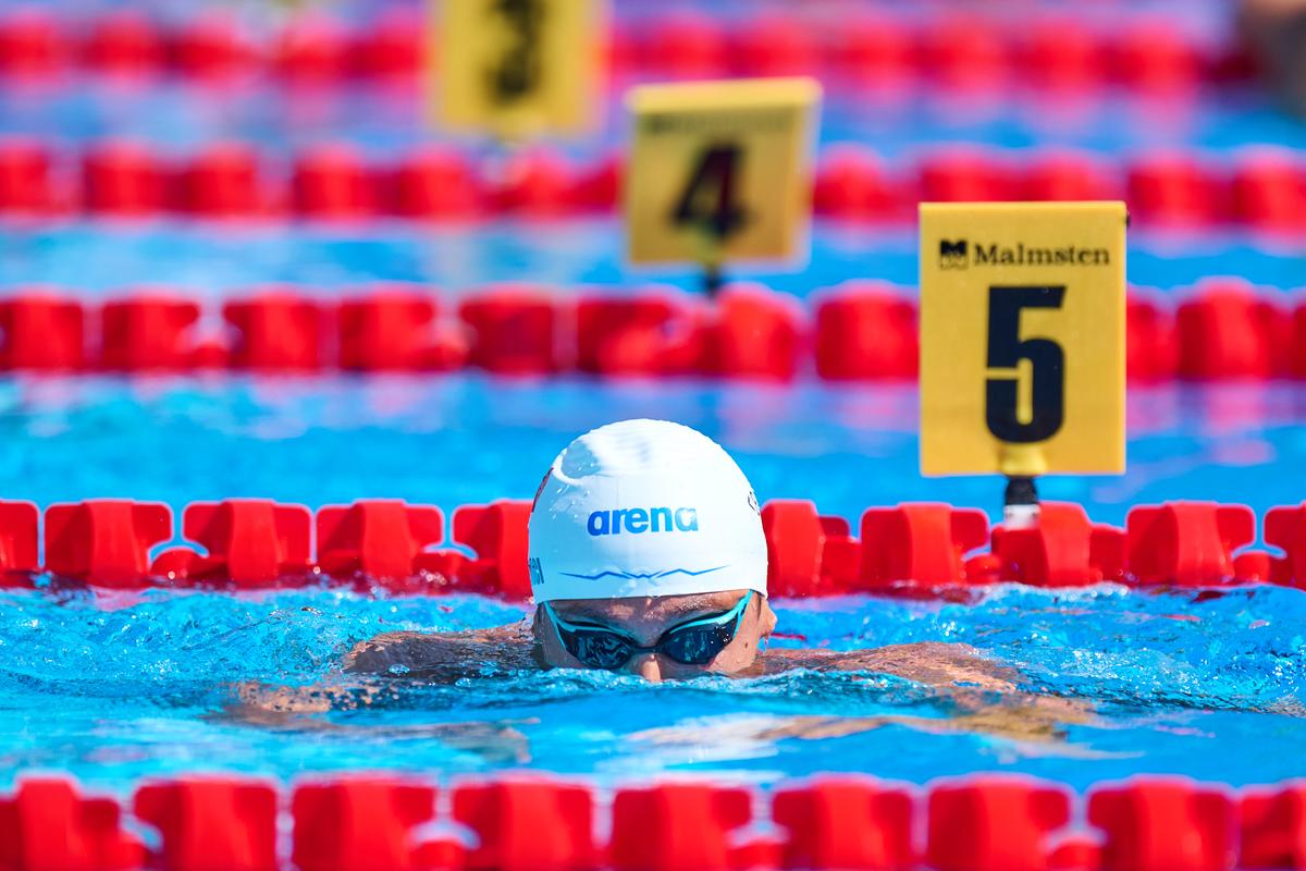 David Popovici s-a calificat în semifinale cu cel mai bun timp la 100 m liber