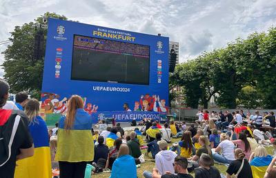 „Eleganța” belgiană, înconjurul stadionului în 80 de minute și cel care a spălat „păcatele” » Cum am trăit ca jurnalist în Germania o zi de-a dreptul specială