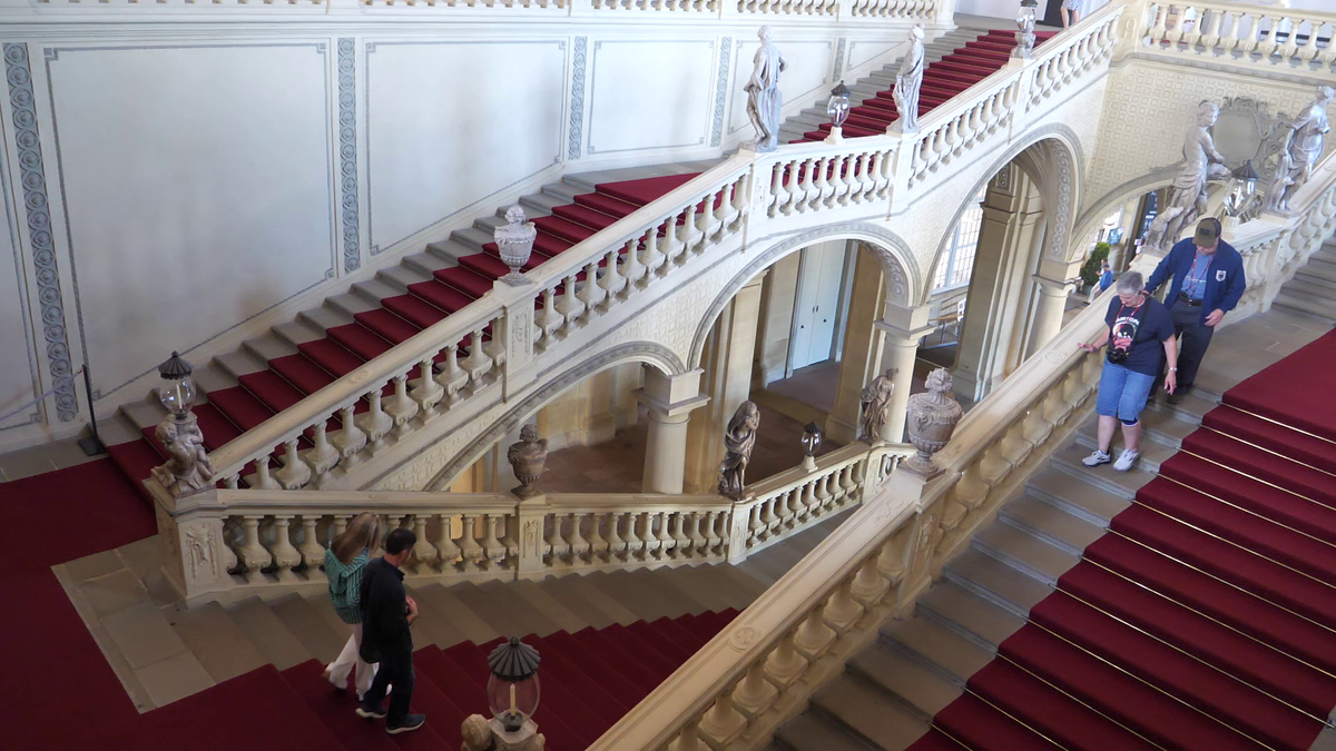 Pe urmele lui Napoleon » Dormitorul lui Bonaparte din palatul somptuos din Wurzburg, păstrat în starea lui originală