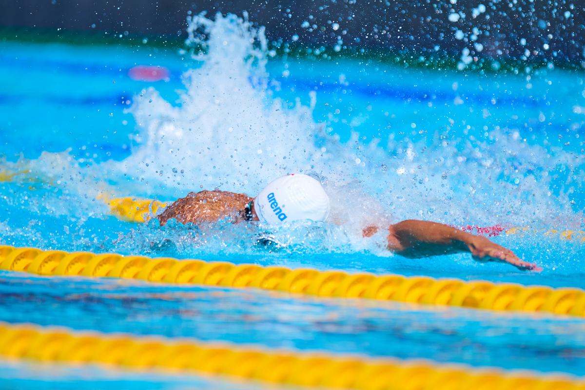 Cine a transmis la TV cursa lui David Popovici pentru aurul din proba de 100 de metri la Campionatele Europene de natație