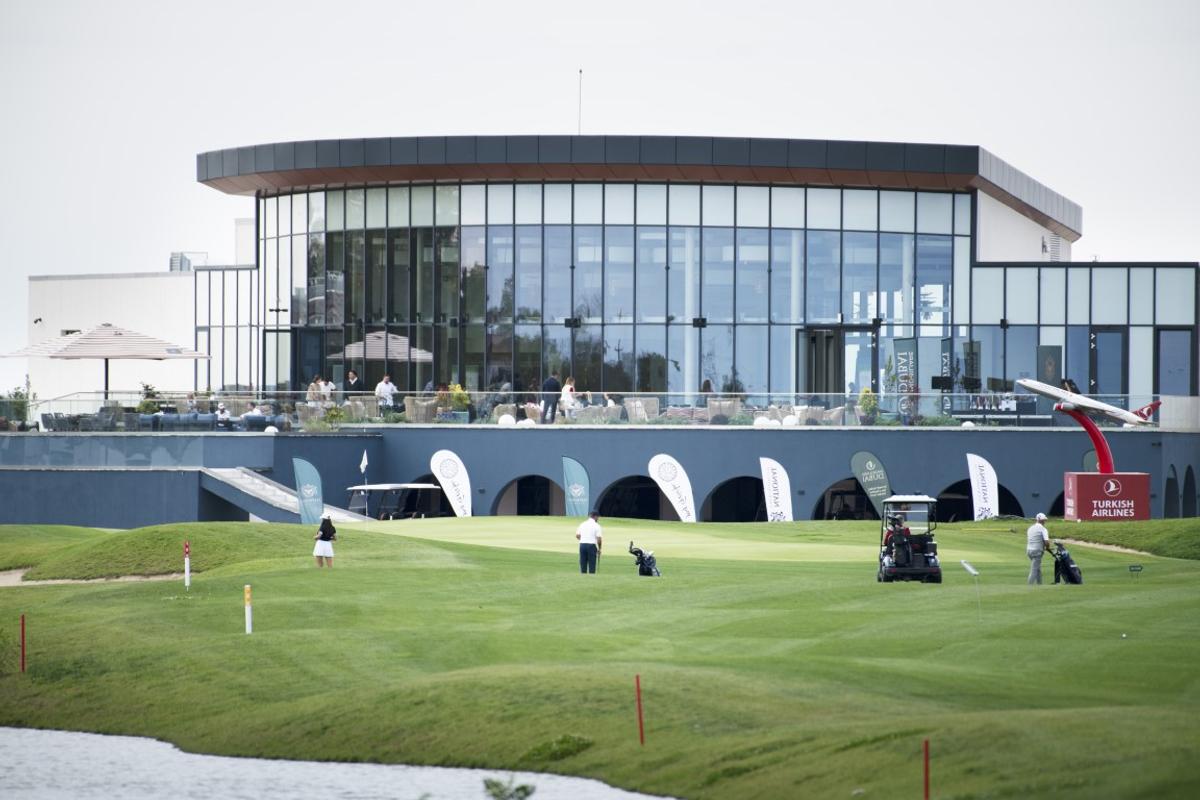 Săptămâna aceasta va fi inaugurat în România cel mai mare club de golf  din sud-estul Europei