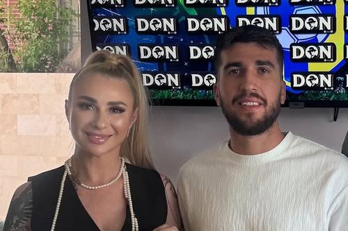 Ronaldo Deaconu, prezentat de Anamaria Prodan la Unirea Slobozia / Foto: Instagram