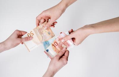 Credit de nevoi personale cu venituri sub 4.000 lei: ce opțiuni ai în 2026?