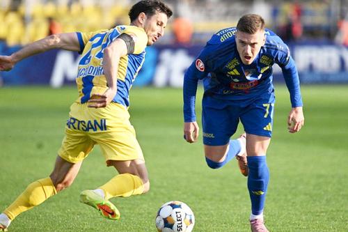 Unirea Slobozia - Petrolul Ploiești / Foto: sportpictures.eu