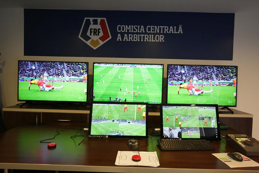 Dispar mașinile VAR! Tehnologie de ultimă oră implementată în Superliga: „De la primul meci oficial”
