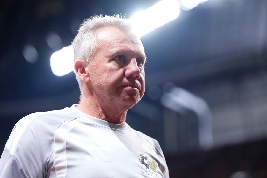 Hugo Broos, selecționerul Africii de Sud // FOTO Imago Images Reacția selecționerilor, după Cehia - Africa de Sud 1-1 » „Trebuia să marcăm cel puțin două goluri” / „Sunt extrem de mândru”
