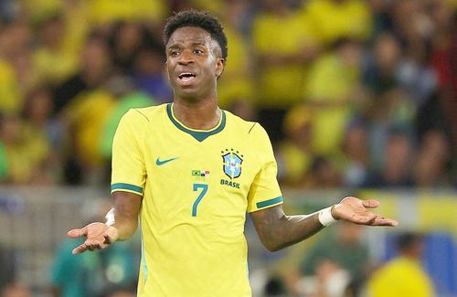 Vinicius, în tricoul Braziliei, foto: Gettyimages
