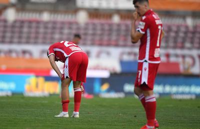 DINAMO. „Are dureri de cap și îl doare carnea” »  Veste îngrijorătoare despre starea unui dinamovist infectat cu COVID-19