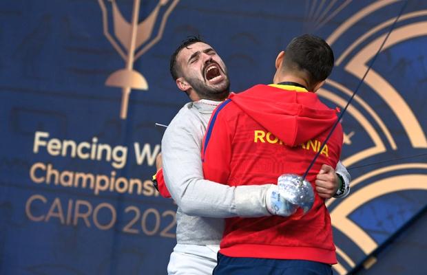 A venit și vremea lui » Iulian Teodosiu, bronz la Mondialele de Scrimă de la Cairo!