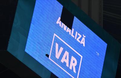 Incredibil! Pe cine și-au vărsat nervii cei de la FCSB pentru că sistemul VAR n-a funcționat la meciul cu U Cluj: „Fan festivaluri și drogați”