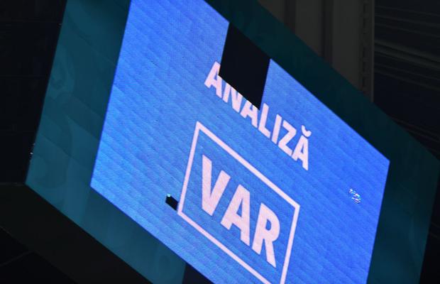 Incredibil! Pe cine și-au vărsat nervii cei de la FCSB pentru că sistemul VAR n-a funcționat la meciul cu U Cluj: „Fan festivaluri și drogați”