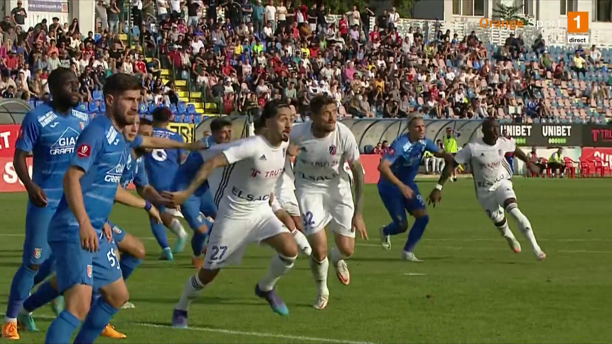 Penalty nedat de VAR în FC Botoșani - Chindia