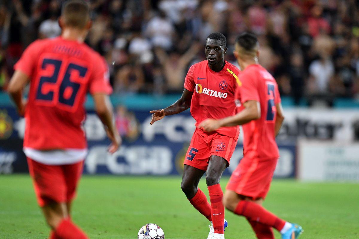 „Din cauza asta FCSB ratează campionatul de 7 ani” » A identificat marea problemă a roș-albaștrilor și de ce seamănă cu PSG: „Lucrurile sunt foarte clare”