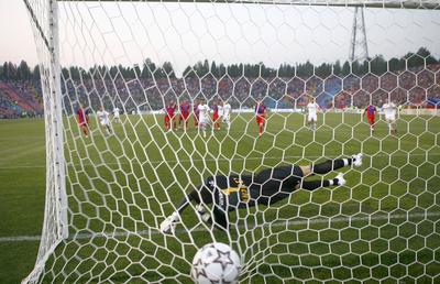 FCSB - Dinamo în Ghencea » O umilință istorică și 50 de imagini de colecție