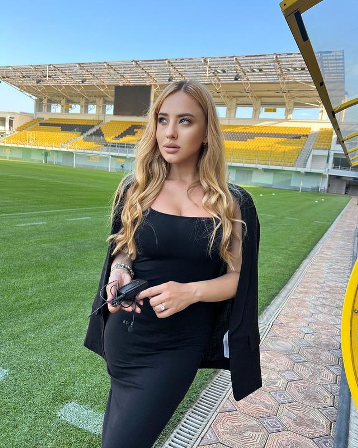 Dorina Gherganov și Olivia Cucoș, susținătoarele Farului în deplasarea de la Tiraspol