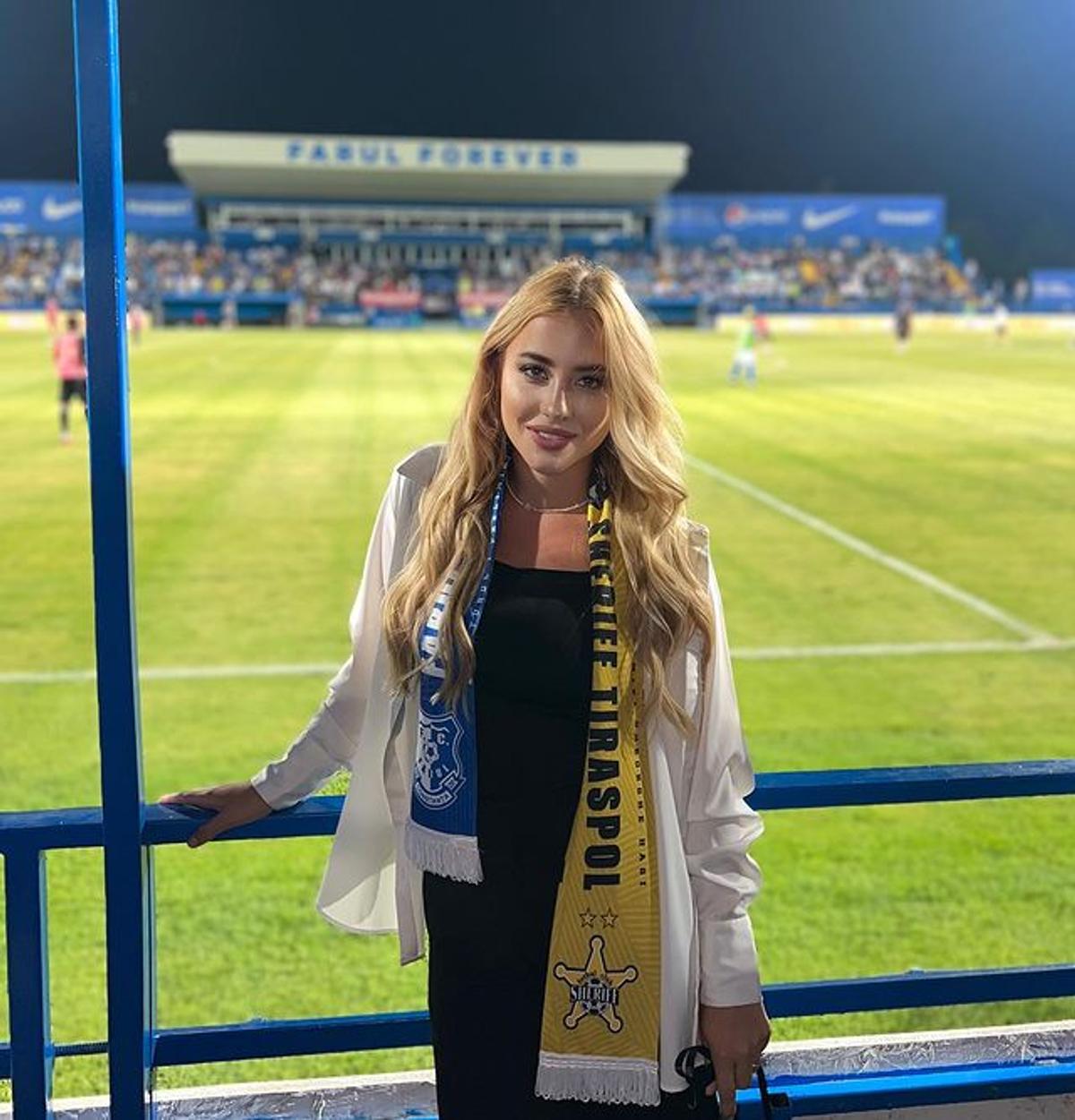Dorina Gherganov și Olivia Cucoș, susținătoarele Farului în deplasarea de la Tiraspol