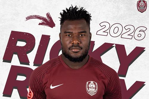Ricky Gneba // foto: Facebook @ Fotbal Club CFR 1907 CLUJ