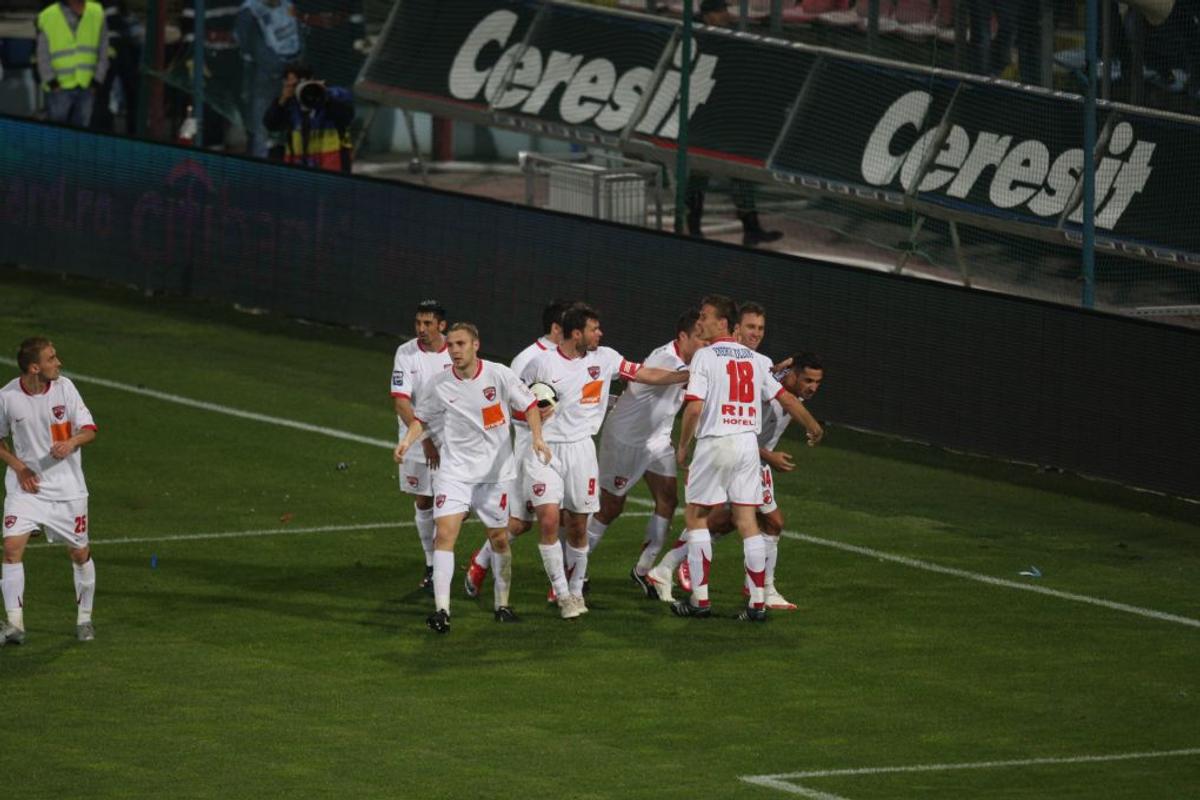 FCSB - Dinamo în Ghencea » O umilință istorică și 50 de imagini de colecție