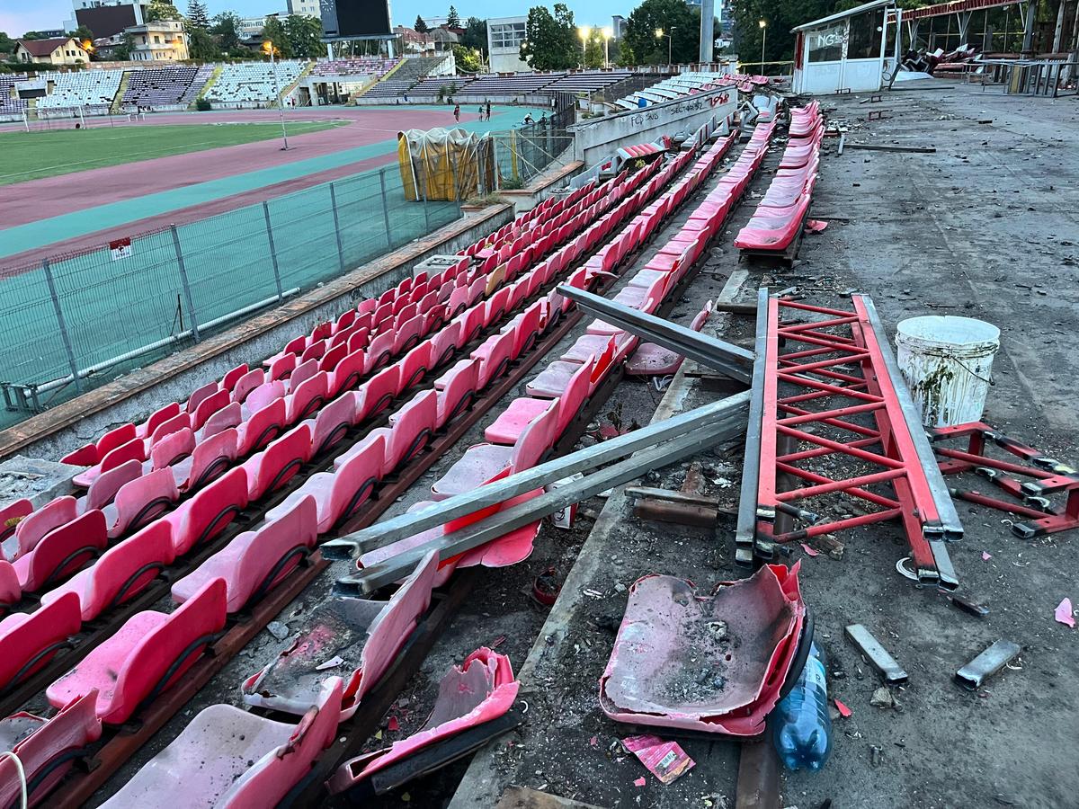 Stadion Dinamo - machetă și imagini de la demolarea actualei arene