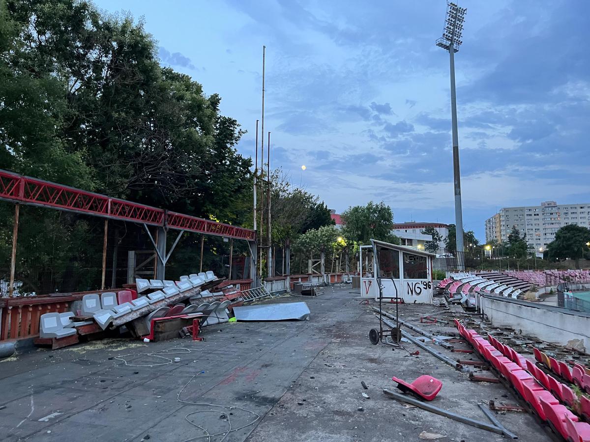 Stadion Dinamo - machetă și imagini de la demolarea actualei arene