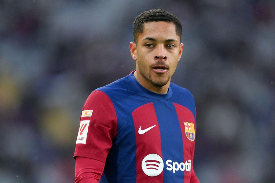 Vitor Roque, în tricoul Barcelonei // foto: Guliver/gettyimages I-au luat numărul, acum îi forțează plecarea! Situație incredibilă la Barcelona, cu jucătorul abia adus pe bani mulți