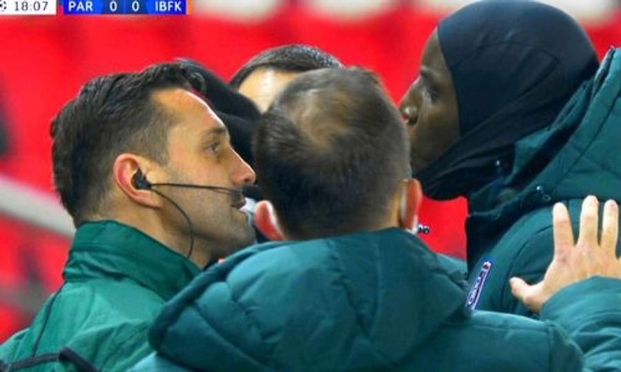 Sebastian Colțescu în duel cu Demba Ba Joe Biden, criticat în SUA pentru că a folosit aceeași expresie, considerată de unii rasistă, ca arbitrul Sebastian Colțescu, în scandalul cu Demba Ba