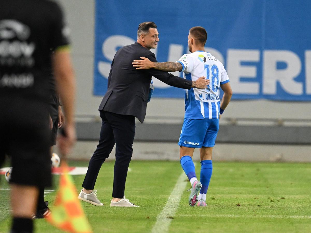 Mirel Rădoi, discurs de 8 minute după Craiova - Argeș » A început cu laude la adresa unui debutant și a încheiat cu plecarea lui Bancu: „Suntem aici să găsim soluții”