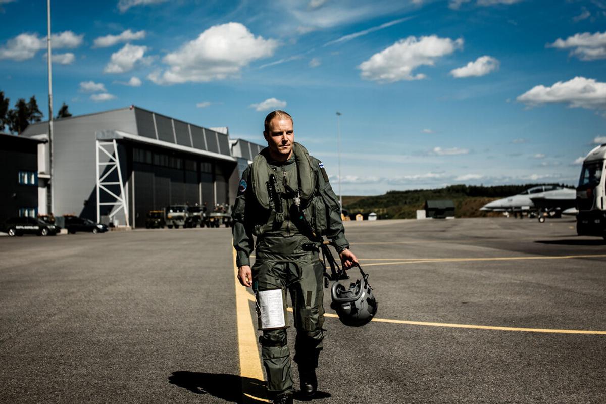 Viața în armată a pilotului Valtteri Bottas. Foto: Instagram