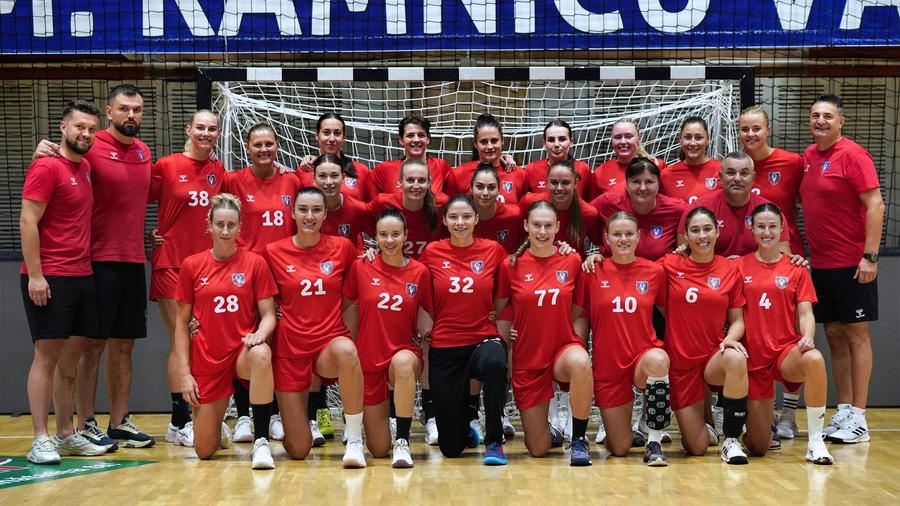 Lotul lui SCM Râmnicu Vâlcea. Foto: Facebook Florentin Pera s-a întors la SCM Râmnicu Vâlcea și are planuri mari: „Vrem să revenim în Europa!”